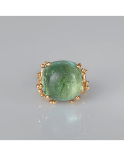 Ole Lynggaard Copenhagen Ring Large in Gold with Green Tourmaline and Diamonds (watches)